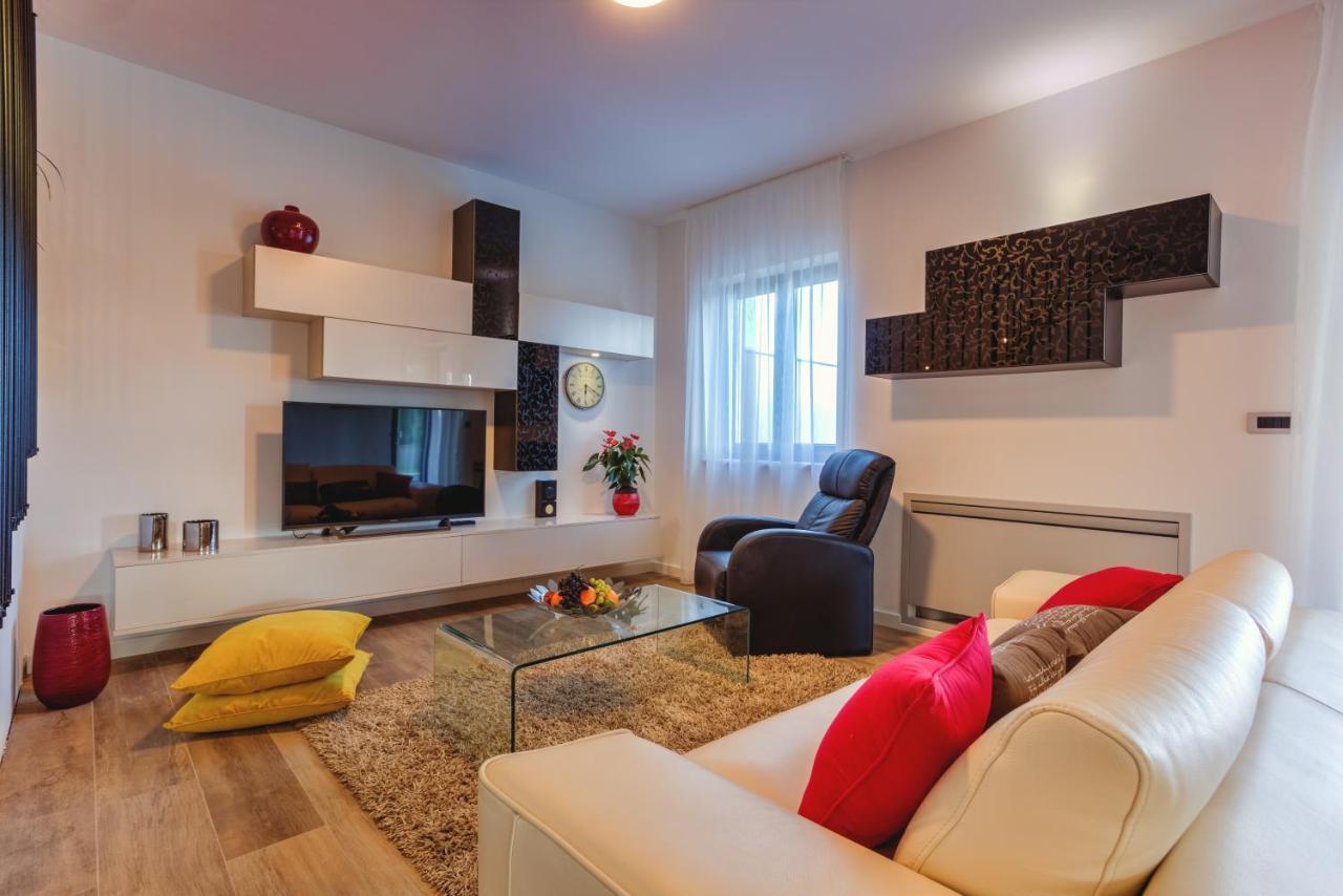 Villa Flora Vabriga Tar-Vabriga Kültér fotó