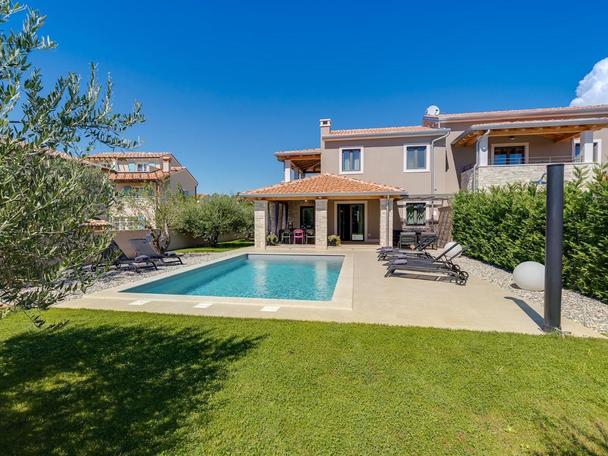 Villa Flora Vabriga Tar-Vabriga Kültér fotó